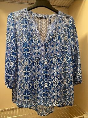 Zac & Rachel 2 Piece Blue and White Floral Print V-Neck Blouse Ladies’ L